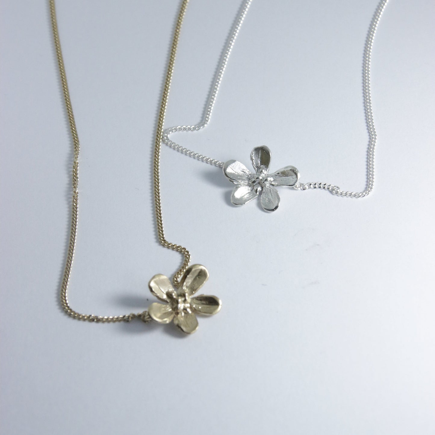 FLORA Silver Necklace