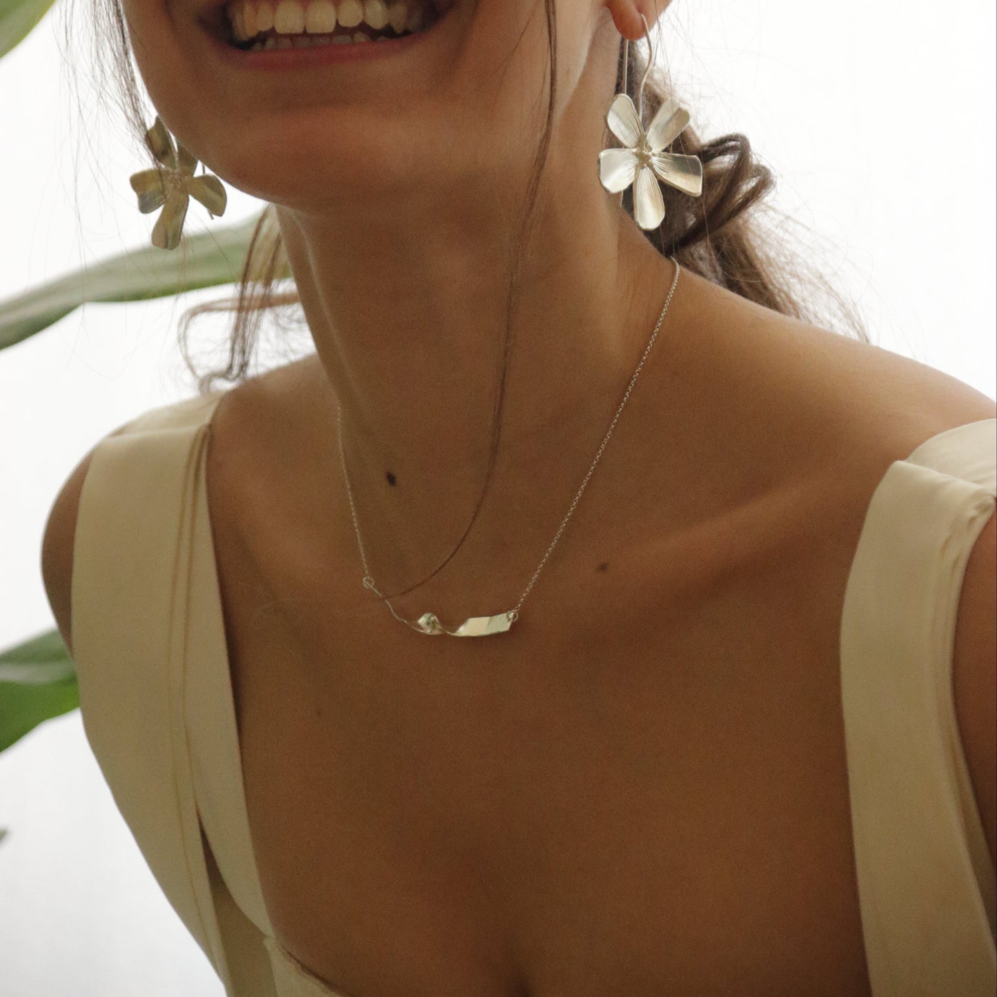 MIST Silver Necklace