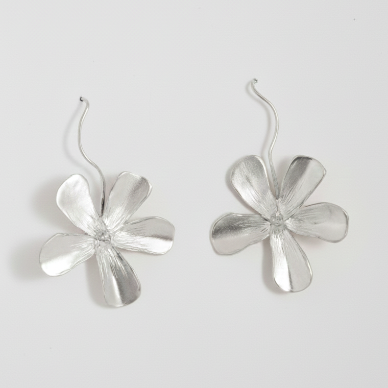 DAISY Silver Earrings