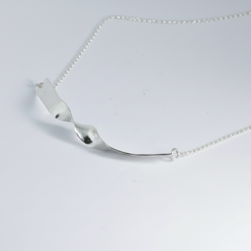 MIST Silver Necklace