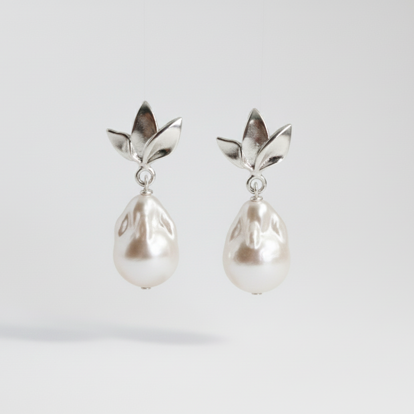 IRIS Silver Earrings