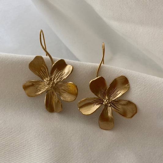 DAISY Gold Earrings