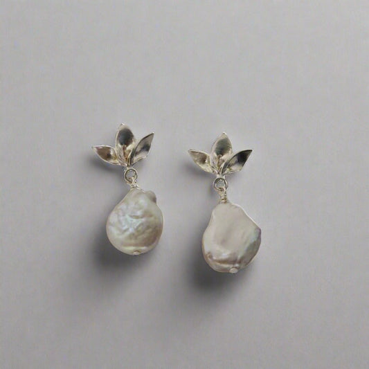 IRIS Silver Earrings