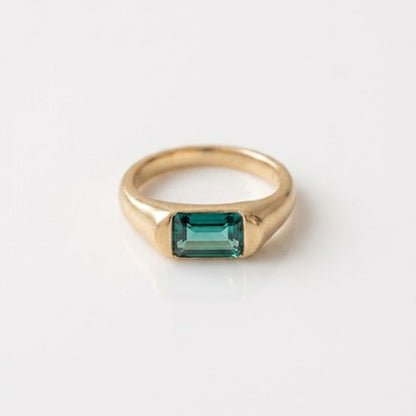 14K Gold Emerald Ring
