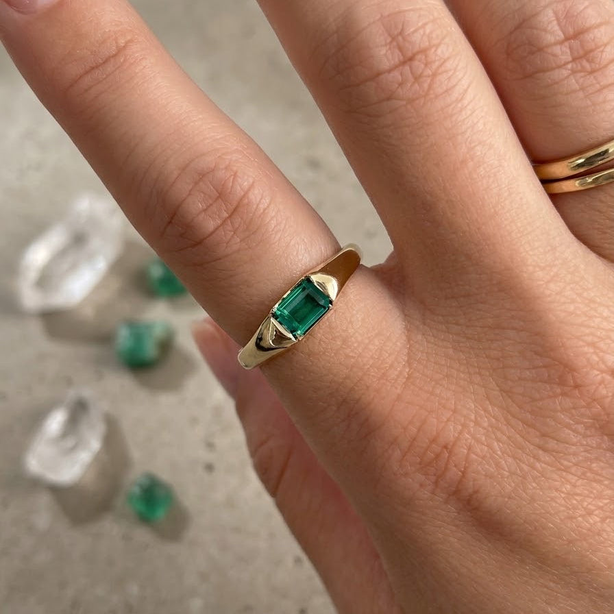 14K Gold Emerald Ring