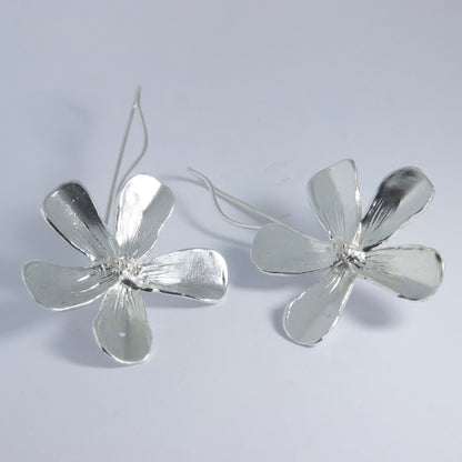 DAISY Silver Earrings